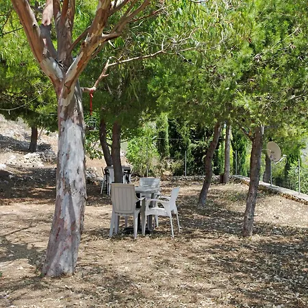 Lithahiro Stone House Casa de Férias