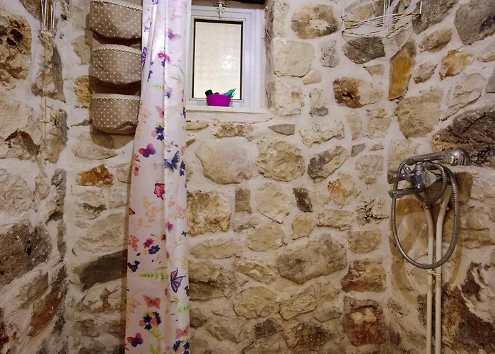 Prázdninový dům Lithahiro Stone House *