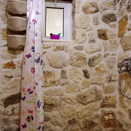 Hébergement de vacances Lithahiro Stone House *