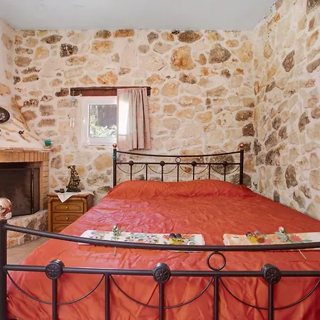 Holiday home Lithahiro Stone House Zakynthos Town